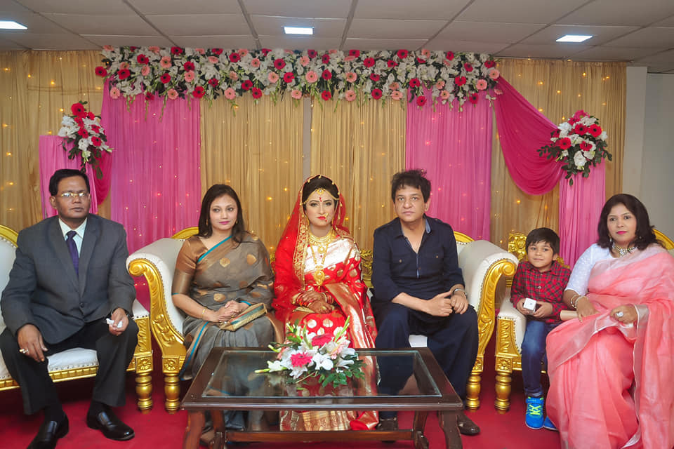 Happy Wedding Clicks